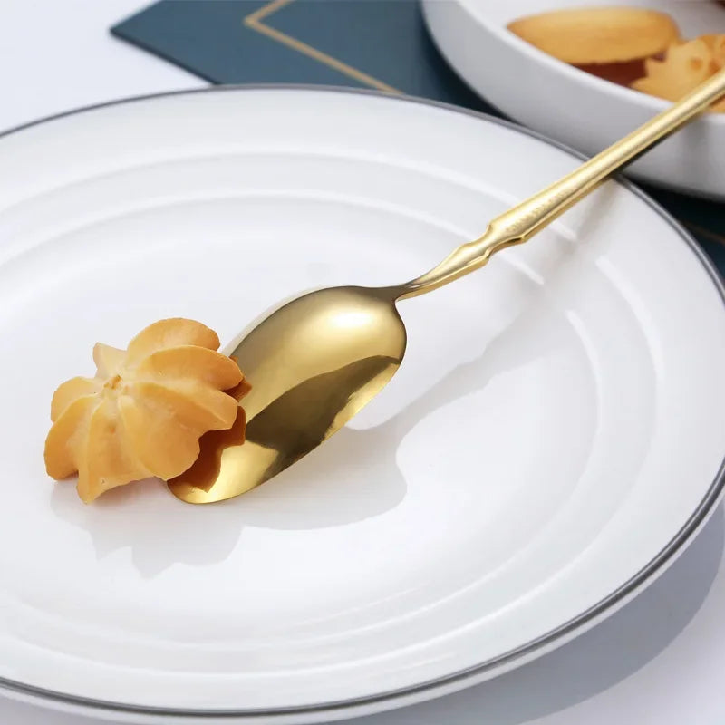Premium Besteckset von KNGZI – Elegant und Umweltfreundlich